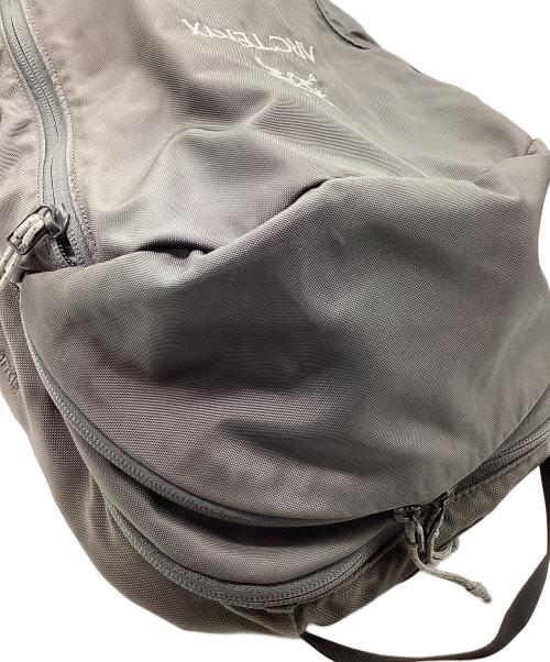 ARC'TERYX（アークテリクス）ARC'TERYX (アークテリクス) マンティス26 グレーの古着・服飾アイテム