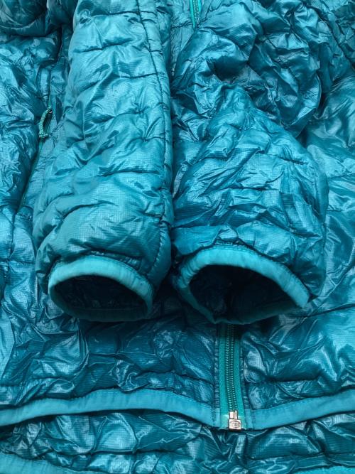 Patagonia（パタゴニア）Patagonia (パタゴニア) マイクロ パフ フーディ ブルー サイズ:Mの古着・服飾アイテム