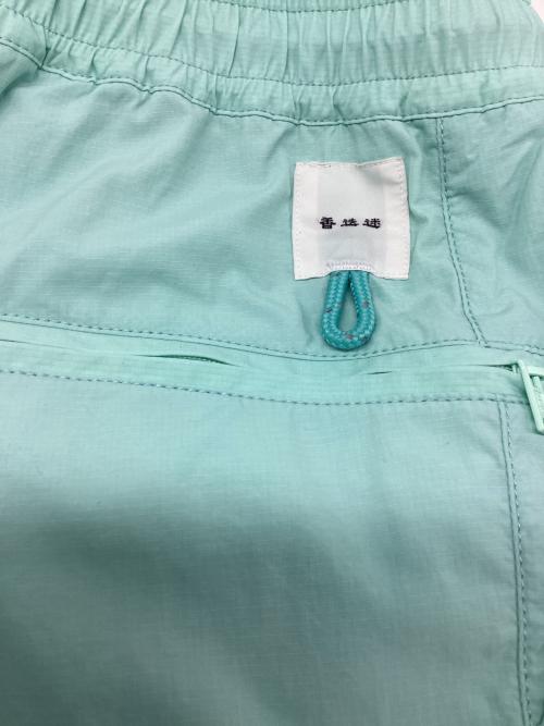 迷迭香（マンネンロウ）迷迭香 (マンネンロウ) マイクロリップナイロンハーベストトレーナー ミントグリーン サイズ:Mの古着・服飾アイテム