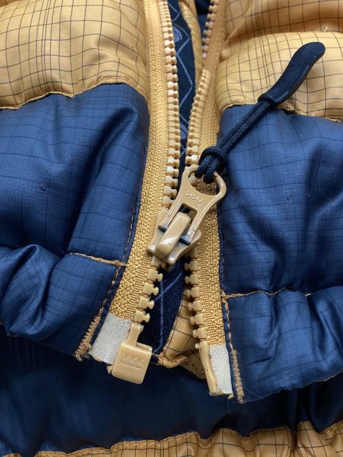 GOLITE（ゴーライト）GOLITE (ゴーライト) アウトドアウェア(ジャケット) オレンジ サイズ:Lの古着・服飾アイテム