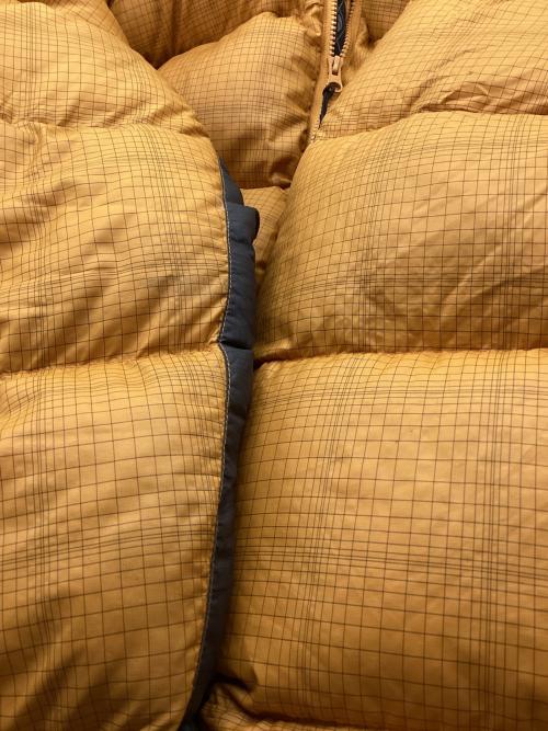 GOLITE（ゴーライト）GOLITE (ゴーライト) アウトドアウェア(ジャケット) オレンジ サイズ:Lの古着・服飾アイテム