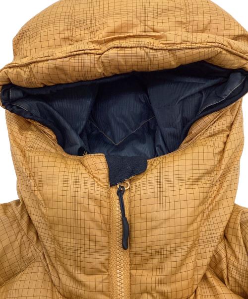 GOLITE（ゴーライト）GOLITE (ゴーライト) アウトドアウェア(ジャケット) オレンジ サイズ:Lの古着・服飾アイテム