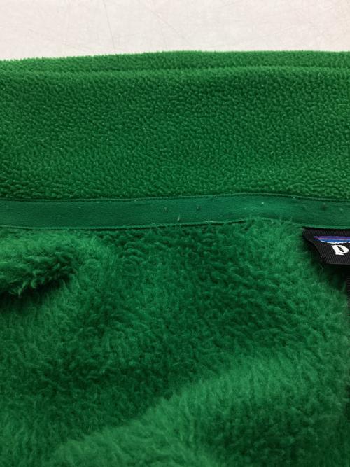 Patagonia（パタゴニア）Patagonia (パタゴニア) R2フリースジャケット グリーン サイズ:Mの古着・服飾アイテム