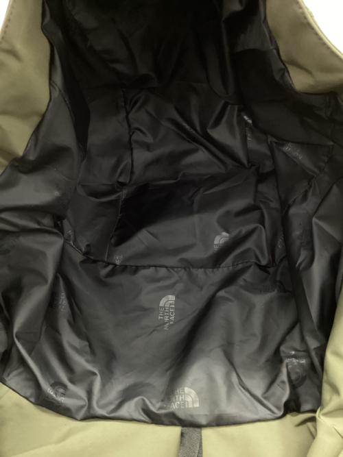 THE NORTH FACE（ザ ノース フェイス）THE NORTH FACE (ザ ノース フェイス) マウンテンライトジャケット オリーブ×ブラック サイズ:ＸＸＬの古着・服飾アイテム