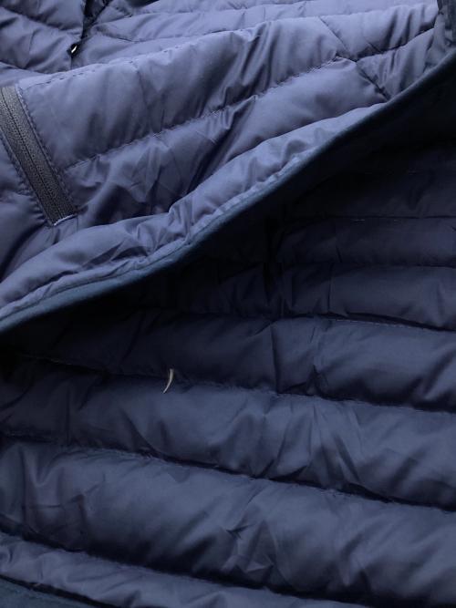Patagonia（パタゴニア）Patagonia (パタゴニア) サイレントダウンクルー ネイビー サイズ:Mの古着・服飾アイテム