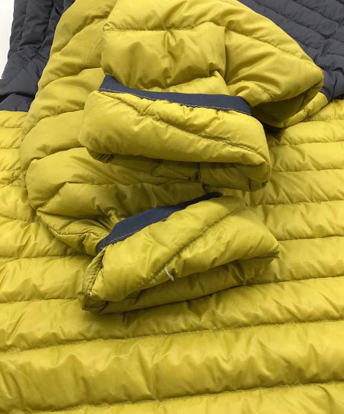 Patagonia（パタゴニア）Patagonia (パタゴニア) Alplight Down Pullover ネイビー×イエロー サイズ:Mの古着・服飾アイテム