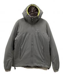 ARC'TERYX（アークテリクス）の古着「アトムARフーディー」｜グレー