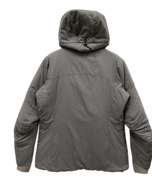 ARC'TERYX（アークテリクス）ARC'TERYX (アークテリクス) アトムARフーディー グレー サイズ:SIZE Lの古着・服飾アイテム