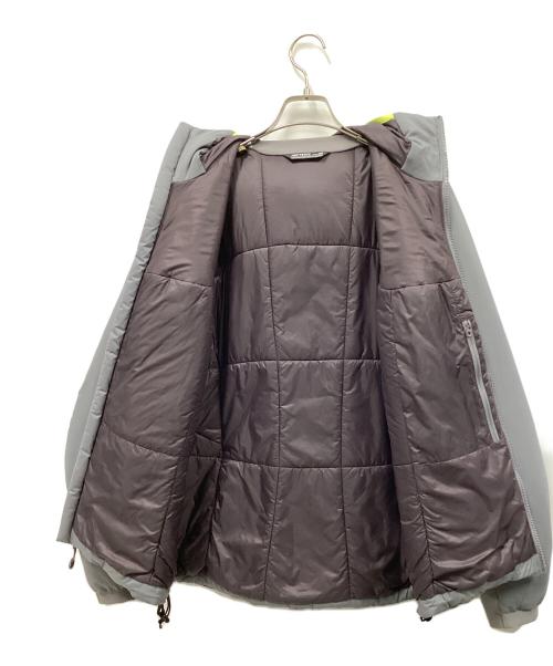 ARC'TERYX（アークテリクス）ARC'TERYX (アークテリクス) アトムARフーディー グレー サイズ:SIZE Lの古着・服飾アイテム