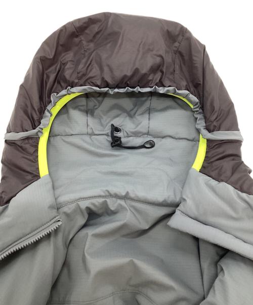 ARC'TERYX（アークテリクス）ARC'TERYX (アークテリクス) アトムARフーディー グレー サイズ:SIZE Lの古着・服飾アイテム