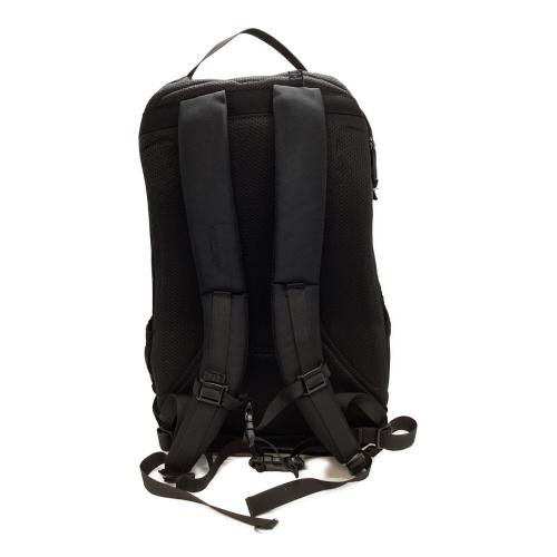 ARC'TERYX（アークテリクス）ARC'TERYX (アークテリクス) マンティス32 ブラックの古着・服飾アイテム