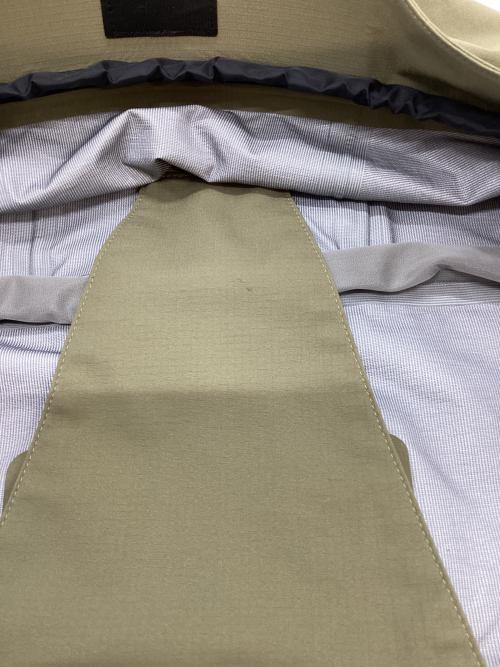 MOUNTAIN HARD WEAR（マウンテンハードウェア）MOUNTAIN HARD WEAR (マウンテンハードウェア) コヒージョンジャケット カーキ サイズ:XLの古着・服飾アイテム