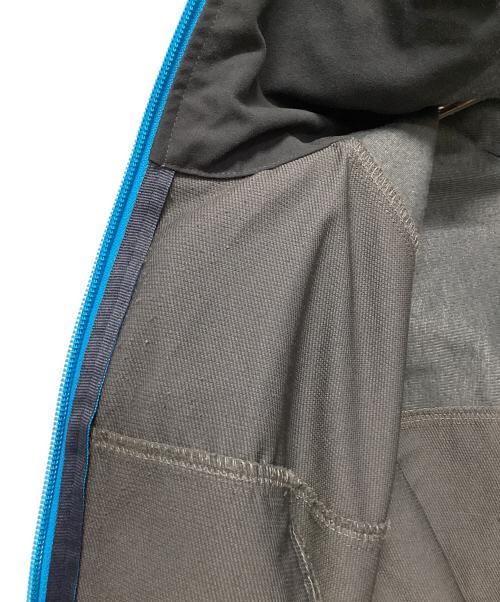 norrona（ノローナ）norrona (ノローナ) フォルケティン フレックス1 ジャケット グレー サイズ:Mの古着・服飾アイテム