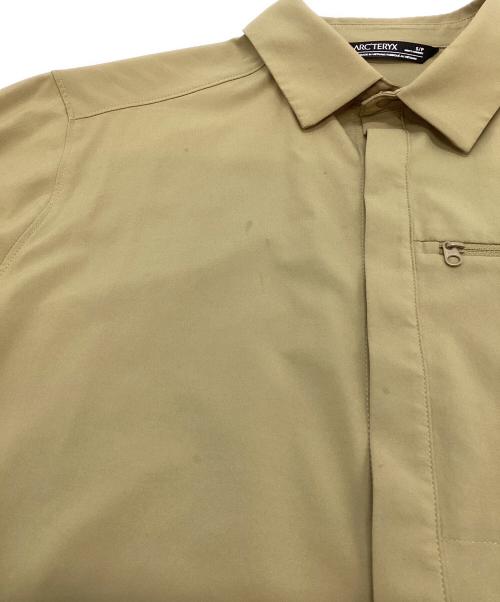 ARC'TERYX（アークテリクス）ARC'TERYX (アークテリクス) SKYLINE LS SHIRT M カーキ サイズ:Sの古着・服飾アイテム