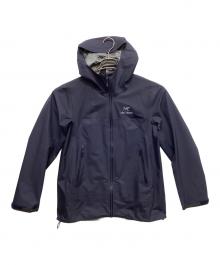 ARC'TERYX（アークテリクス）の古着「ベータ ジャケット」｜ネイビー