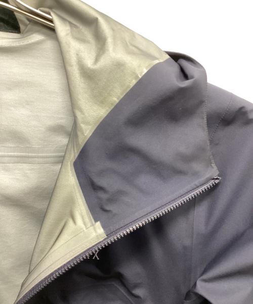 ARC'TERYX（アークテリクス）ARC'TERYX (アークテリクス) ベータ ジャケット ネイビー サイズ:Mの古着・服飾アイテム