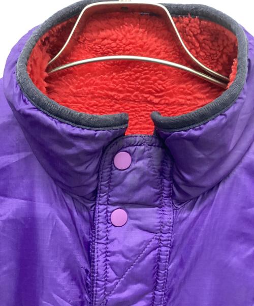Patagonia（パタゴニア）Patagonia (パタゴニア) リバーシブルフリースジャケット パープル×レッド サイズ:Lの古着・服飾アイテム