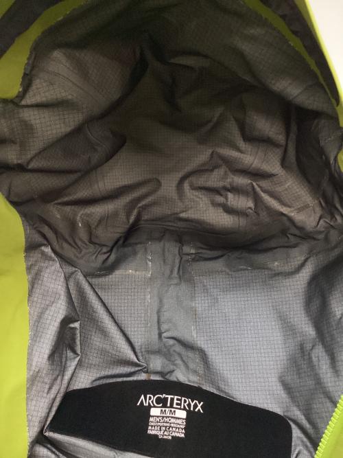 ARC'TERYX（アークテリクス）ARC'TERYX (アークテリクス) アルファSVジャケット グリーン サイズ:Mの古着・服飾アイテム
