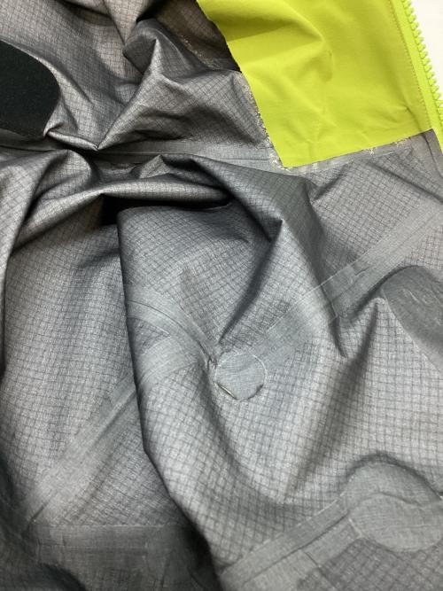 ARC'TERYX（アークテリクス）ARC'TERYX (アークテリクス) アルファSVジャケット グリーン サイズ:Mの古着・服飾アイテム