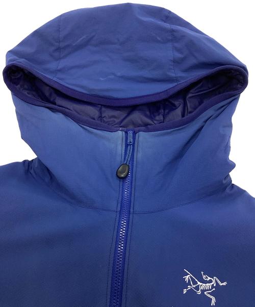 ARC'TERYX（アークテリクス）ARC'TERYX (アークテリクス) アトム LT フーディ ブルー サイズ:Sの古着・服飾アイテム