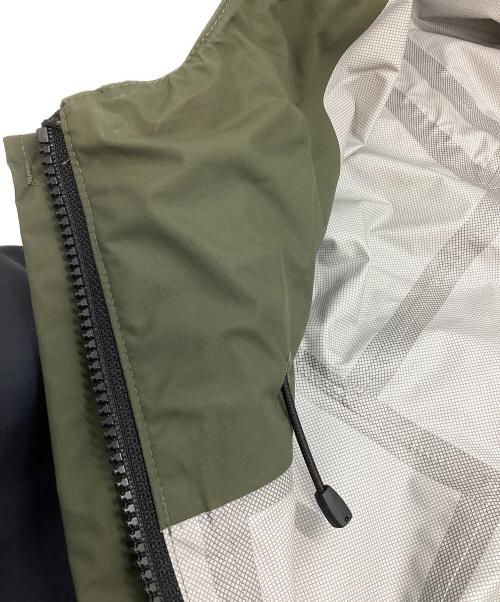 THE NORTH FACE（ザ ノース フェイス）THE NORTH FACE (ザ ノース フェイス) ジオメトリックドットショットジャケット オリーブ×ブラック サイズ:Mの古着・服飾アイテム