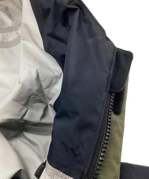 THE NORTH FACE（ザ ノース フェイス）THE NORTH FACE (ザ ノース フェイス) ジオメトリックドットショットジャケット オリーブ×ブラック サイズ:Mの古着・服飾アイテム