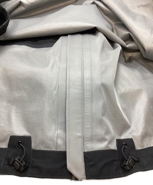 MOUNTAIN HARD WEAR（マウンテンハードウェア）MOUNTAIN HARD WEAR (マウンテンハードウェア) トレイルバースゴアテックスジャケット ブラック サイズ:Lの古着・服飾アイテム
