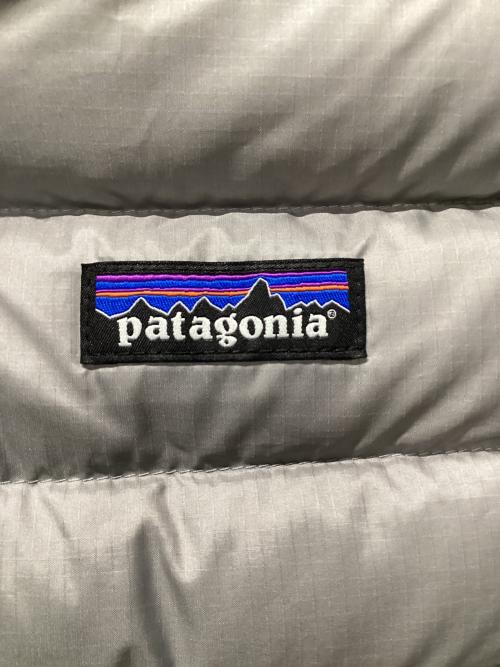 Patagonia（パタゴニア）Patagonia (パタゴニア) ダウンセーターベスト グレー サイズ:Sの古着・服飾アイテム