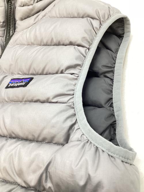 Patagonia（パタゴニア）Patagonia (パタゴニア) ダウンセーターベスト グレー サイズ:Sの古着・服飾アイテム