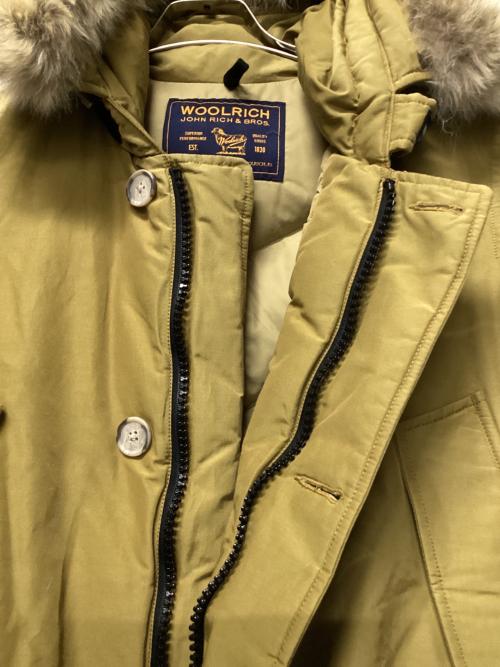 WOOLRICH（ウールリッチ）WOOLRICH (ウールリッチ) アークティックパーカー カーキ サイズ:Mの古着・服飾アイテム