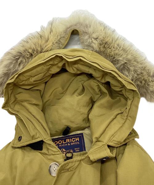 WOOLRICH（ウールリッチ）WOOLRICH (ウールリッチ) アークティックパーカー カーキ サイズ:Mの古着・服飾アイテム