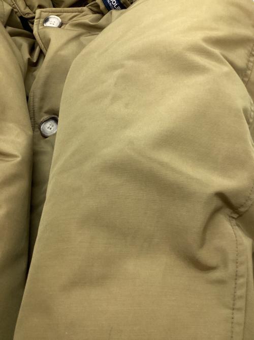 WOOLRICH（ウールリッチ）WOOLRICH (ウールリッチ) アークティックパーカー カーキ サイズ:Mの古着・服飾アイテム