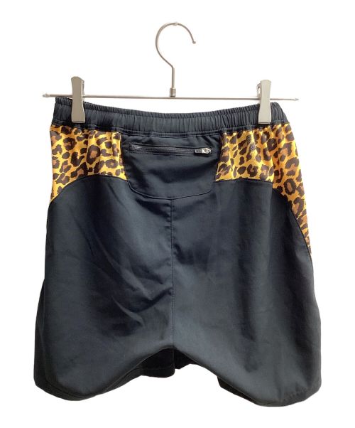 MIOUNTAIN MARTIAL ARTS（マウンテンマーシャルアーツ）MIOUNTAIN MARTIAL ARTS (マウンテンマーシャルアーツ) MMAサイドグラフィックランショーツ（トレッキングボトム) ブラックxオレンジ サイズ:Sの古着・服飾アイテム