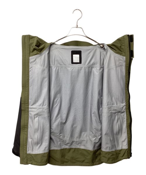 DAIWA（ダイワ）DAIWA (ダイワ) アウトドアウェア(ジャケット) オリーブ サイズ:Lの古着・服飾アイテム