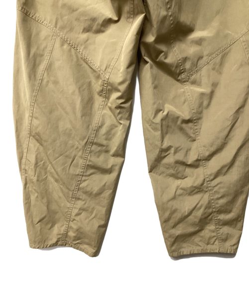 and wander（アンドワンダー）and wander (アンドワンダー) high count cloth wide pants カーキ サイズ:XLの古着・服飾アイテム