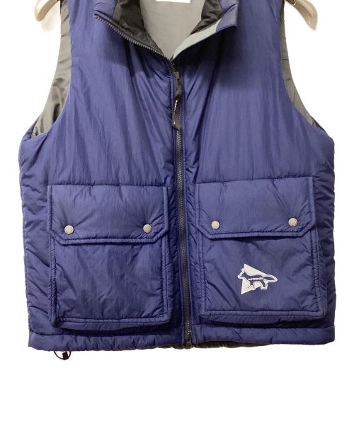 and wander（アンドワンダー）and wander (アンドワンダー) maison kitsune (メゾンキツネ) アウトドアウェア(その他) ネイビー サイズ:4の古着・服飾アイテム