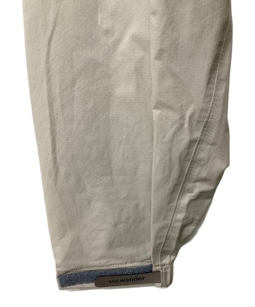 and wander（アンドワンダー）and wander (アンドワンダー) 3L UL rain jacket（トレッキングウェア/レインウェア) グレー サイズ:XLの古着・服飾アイテム