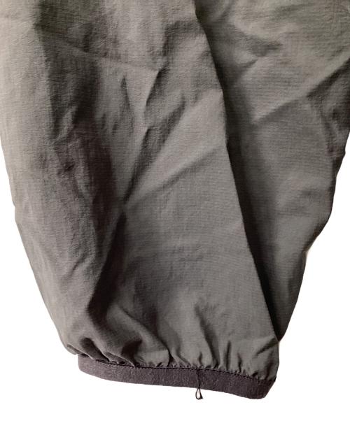 and wander（アンドワンダー）and wander (アンドワンダー) District Vision (ディストリクトヴィジョン) ナイロンジャケット ブラウン サイズ:4の古着・服飾アイテム