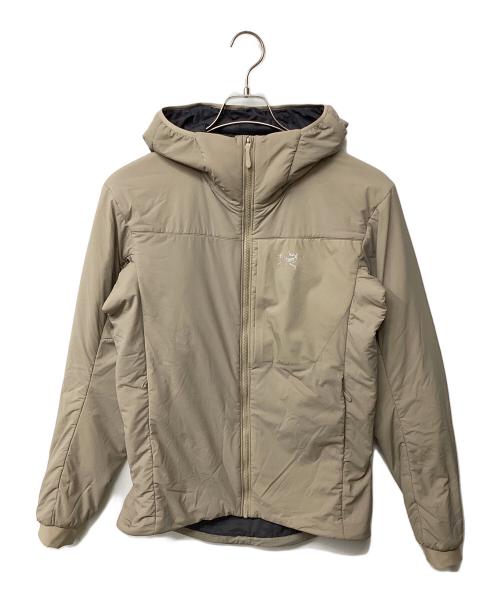 ARC'TERYX（アークテリクス）ARC'TERYX (アークテリクス) プロトン フーディ メンズ（トレッキングウェア) ベージュ サイズ:Sの古着・服飾アイテム