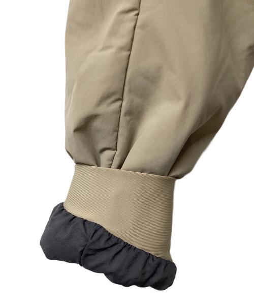 ARC'TERYX（アークテリクス）ARC'TERYX (アークテリクス) プロトン フーディ メンズ（トレッキングウェア) ベージュ サイズ:Sの古着・服飾アイテム