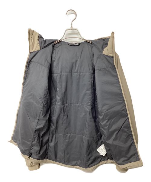 ARC'TERYX（アークテリクス）ARC'TERYX (アークテリクス) プロトン フーディ メンズ（トレッキングウェア) ベージュ サイズ:Sの古着・服飾アイテム