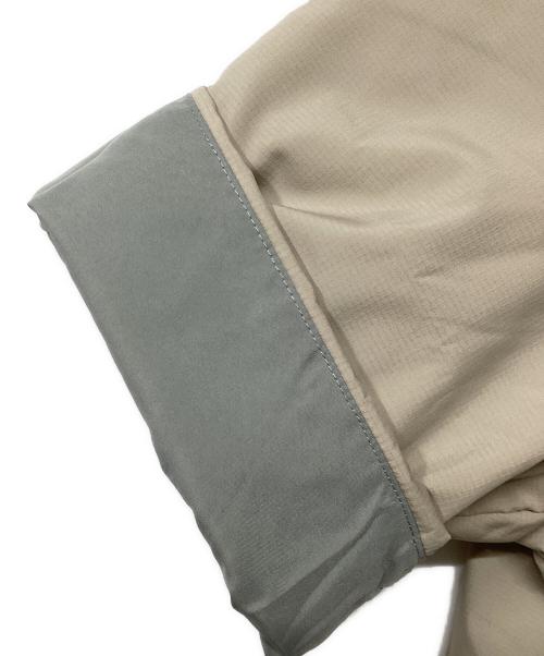 HOUNDI（HOUNDI）HOUNDI (HOUNDI) All WEATHER T‐NECK アイボリー サイズ:XSの古着・服飾アイテム