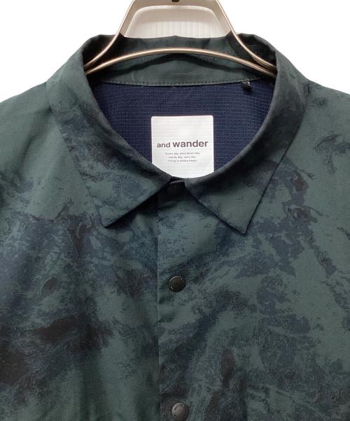 and wander（アンドワンダー）and wander (アンドワンダー) printed LS shirt グリーン サイズ:Lの古着・服飾アイテム