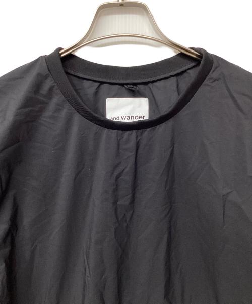 and wander（アンドワンダー）and wander (アンドワンダー) PERTEX wind T(トレッキングウェア) ブラック サイズ:Mの古着・服飾アイテム