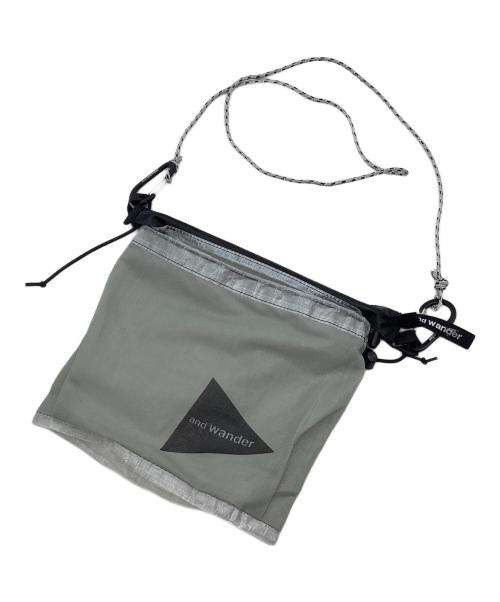 and wander（アンドワンダー）and wander (アンドワンダー) UL sacoche(サコッシュ） グレーの古着・服飾アイテム