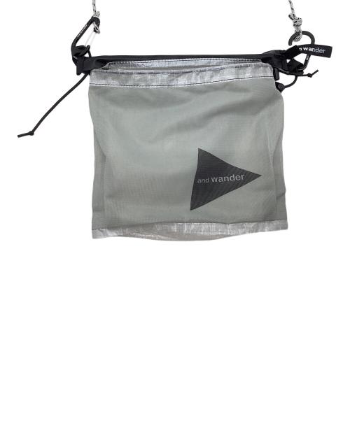 and wander（アンドワンダー）and wander (アンドワンダー) UL sacoche(サコッシュ） グレーの古着・服飾アイテム