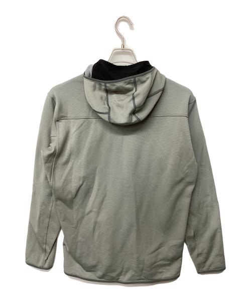 ARC'TERYX（アークテリクス）ARC'TERYX (アークテリクス) FORTREZ HOODY(トレッキングウェア/フリース) グレー サイズ:Lの古着・服飾アイテム