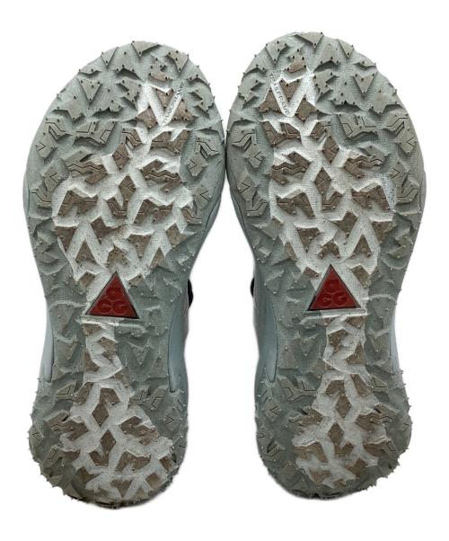 NIKE（ナイキ）NIKE (ナイキ) ACG マウンテン フライ 2 ロー ホワイト サイズ:26.5cmの古着・服飾アイテム