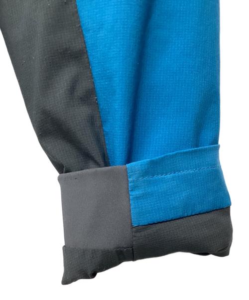 Patagonia（パタゴニア）Patagonia (パタゴニア) サーマル・エアシェッド・ジャケット(トレッキングウェア) ブルー×グレー サイズ:Mの古着・服飾アイテム