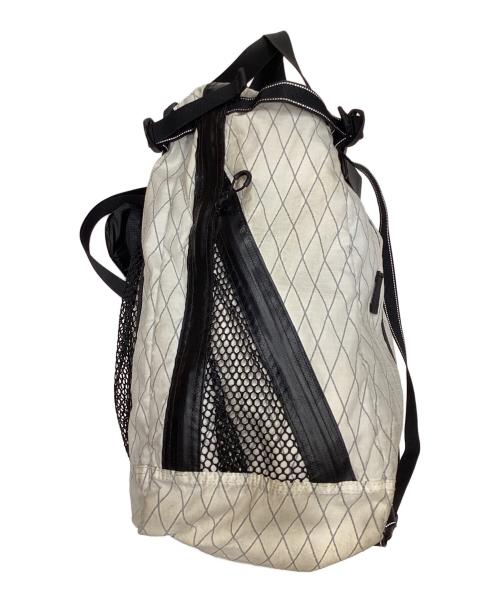 and wander（アンドワンダー）and wander (アンドワンダー) ECOPAK 30L 3way tote bag ホワイトの古着・服飾アイテム